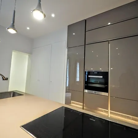 Quai Dorsay Exception In *