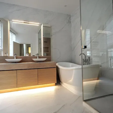 Quai Dorsay Exception In